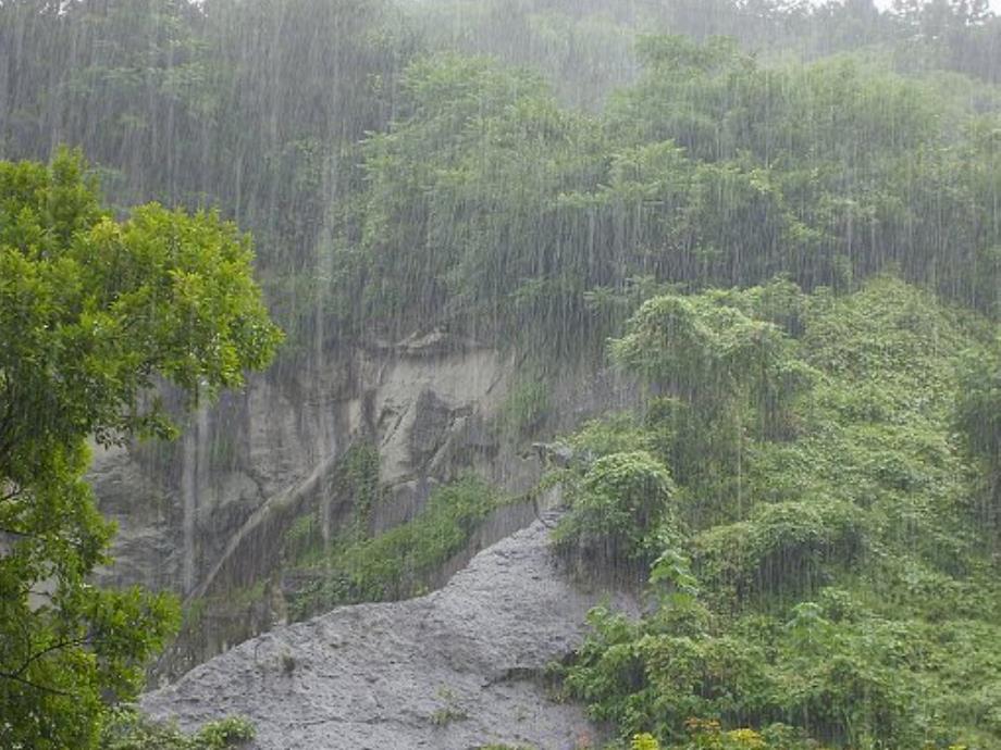 教育专题：2山雨(36p)_第1页